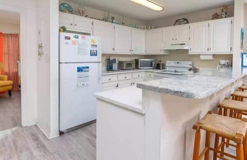 Surfside Beach Casa | Admiral Quarters II #14