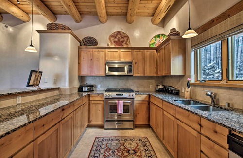Tesuque Casa | ¡NUEVO! Adobe-Style Santa Fe Home - 17 Mi. a Ski SF!