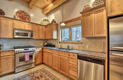Tesuque Casa | ¡NUEVO! Adobe-Style Santa Fe Home - 17 Mi. a Ski SF!