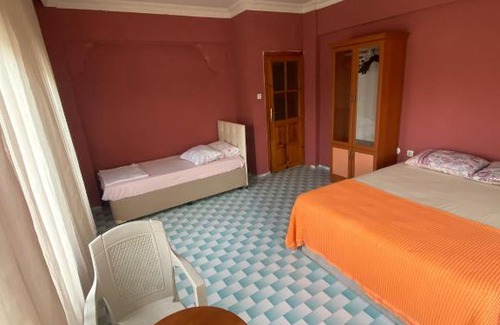 Fethiye City Center Hostal | Adonis Bistro Cafe Bar