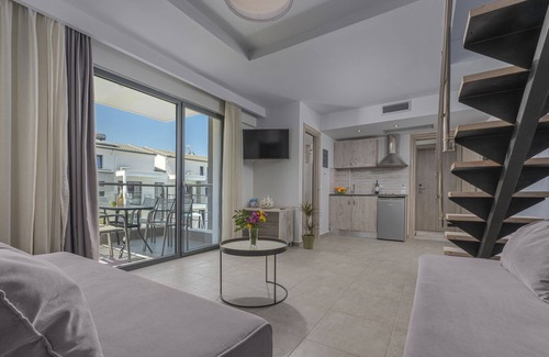 Pefkochori Casa | Adonis Luxury Village