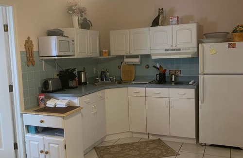 Warm Mineral Springs Casa | Adorable 1 Bedroom 1 Apartment