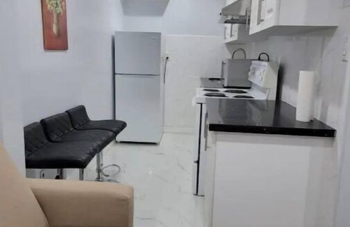 Streetsville Apartamento | Adorable 1-BR Basement Unit in Mississauga!!!