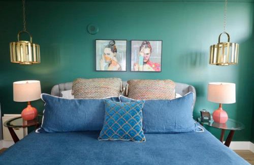 Coconut Grove Hotel | Adorable 12th Floor Standard Unit Parking Included