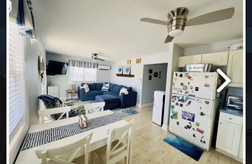 Townsend's Inlet Condominio | Adorable 1st floor, 3-bedroom condo with great porch 5 mins from the beach
