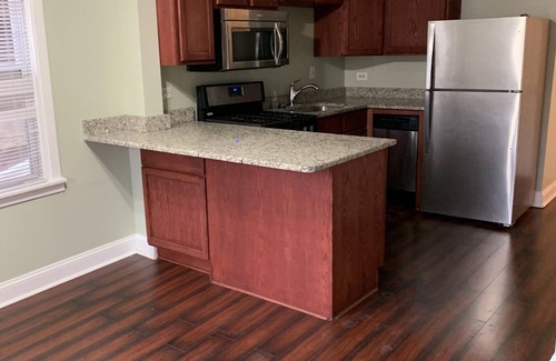 Tri-Taylor Apartamento | Adorable 2-bed with air hockey table