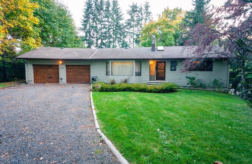 Campbell River Apartamento | Adorable 2 Bedroom Place with a Country Feel