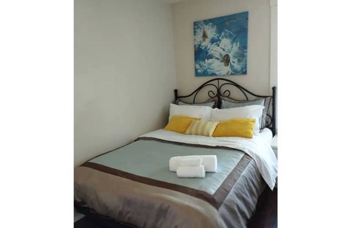 Crescent Heights Apartamento | Adorable 2BDR Suite,5mins to downtown free parking