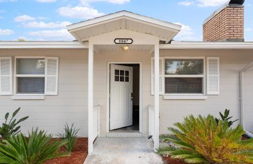 Southside Casa | Adorable 2bed1bath Unit Sleeps 4 Close To Town Center Downtown Beach Mayo Clinic
