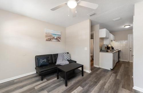 Southside Casa | Adorable 2bed1bath Unit Sleeps 4 Close To Town Center Downtown Beach Mayo Clinic