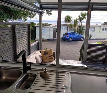 Stanmore Bay Apartamento | Adorable Beach Unit Stanmore Bay