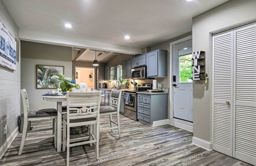 Chesapeake Beach Cabaña | Adorable Beach Cottage w/ Hot Tub & Tropical Bar!