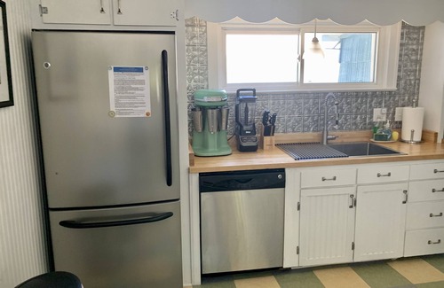 Ludington Casa | Adorable, cabaña con vista a la playa! ¡Buena ubicación!