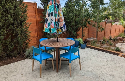 Newlands Apartamento | Adorable, Clean and Quiet, Close to Mt trails, park, Pearl St. and biking
