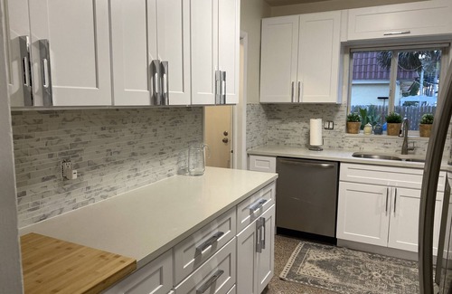 Deerfield Beach Cabaña | Adorable Cottage pasos de la playa! Duerme hasta 8