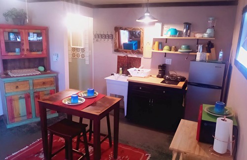 Canoncito Apartamento | Adorable County Getaway Studio, all-inclusive