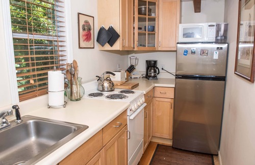 Stinson Beach Cabaña | Adorable Acogedor Estudio
