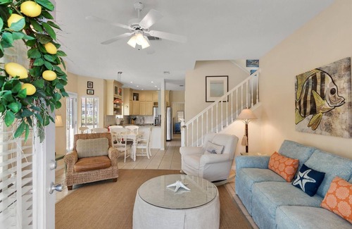 Crystal Shores Casa | CASA ADORABLE DESTIN BEACH! 1 minuto a pie de playa! Vista del golfo! ¡Piscina privada!