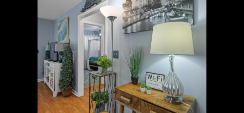 Spencer J. McCallie Casa | Adorable Downtown Cottage