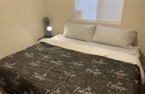 Holly Casa | Adorable fully remodeled Suite with Kitchen and office area