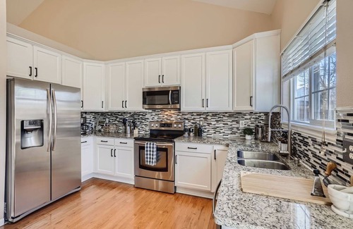North Central Westminster Casa | Adorable home, close to Boulder and Denver