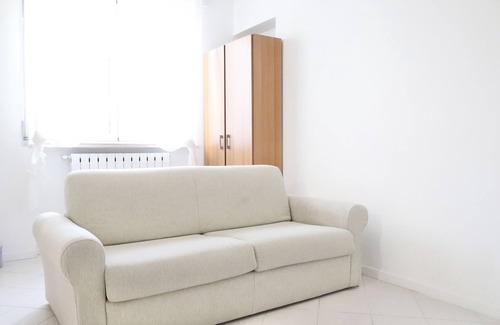 Saronno Apartamento | Adorable house just minutes from Central Milan.