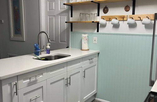 Vero Beach Casa | Adorable house with a large private back yard in sunny Vero Beach