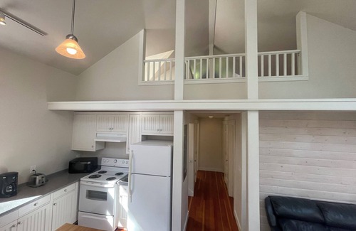 Lopez Island Cabaña | Adorable Lopez Island Cottage