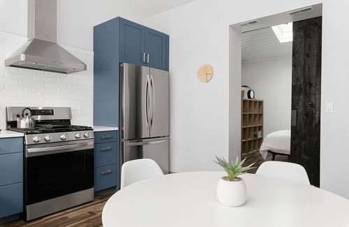 Veterans Park Casa | Adorable Modern Guesthouse - West Downtown Boise