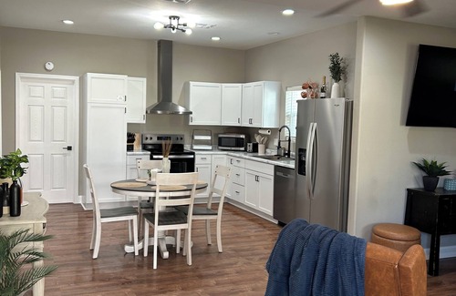 Tonkawa Casa | Adorable New Remodeled 3BR 2 BA quiet neighborhood!