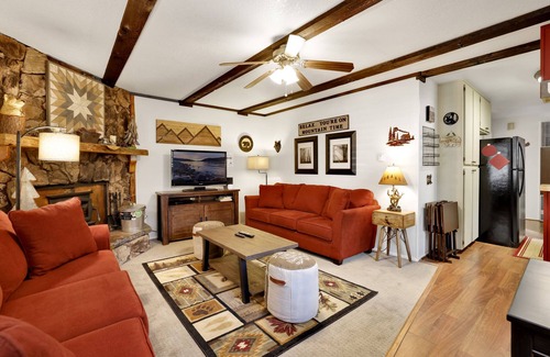 Sugarloaf Cabaña | Adorable Sugarloaf Mountain Getaway in Big Bear