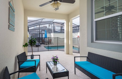 Kissimmee Chalet De Esquí | Adorable Townhouse 4Bed/3Bath/Pool/5Min Disney