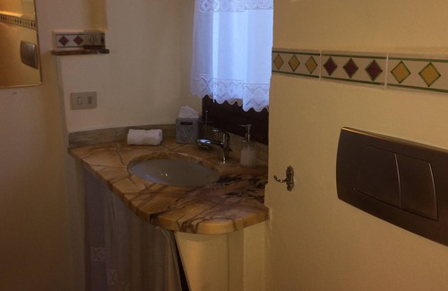 Sant'Andrea di Compito Apartamento | Adorable casa de campo toscana con hermoso jardín a las afueras de Lucca, capaci