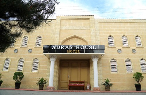Margilan Apartamento | Adras House Hotel