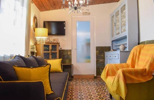 Anatolikos Sinikismos Apartamento | Adrianas Garden of Eden Apartment