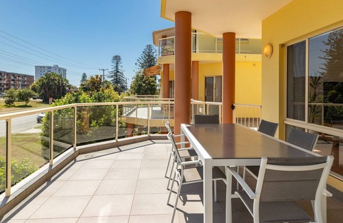 Wallis Lake Apartamento | Adriatic 4 in Tuncurry