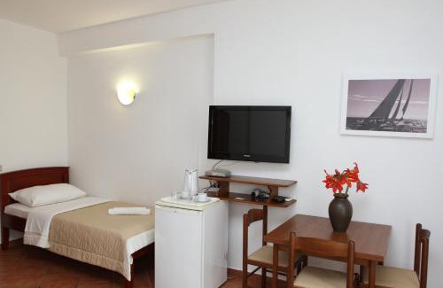 Gjerana Apartamento | Adriatic Apartment