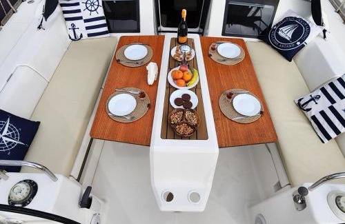 Tomicici Alquiler De Eote | Adriatic Blue Voyage