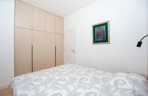 Becici Apartamento | Adriatic calm Terrace & Parking