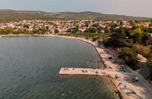 Gornji Karin Apartamento | Adriatic Escape Apartments