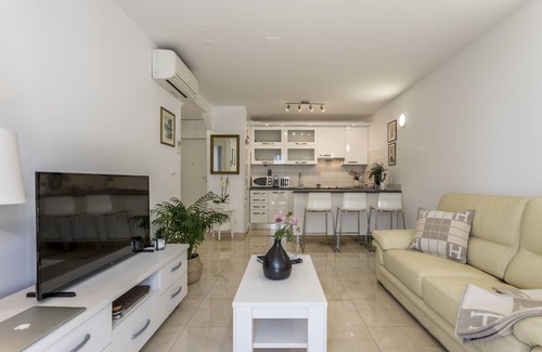 Bacvice Casa | Adriatic Queen Rooms & Apartments