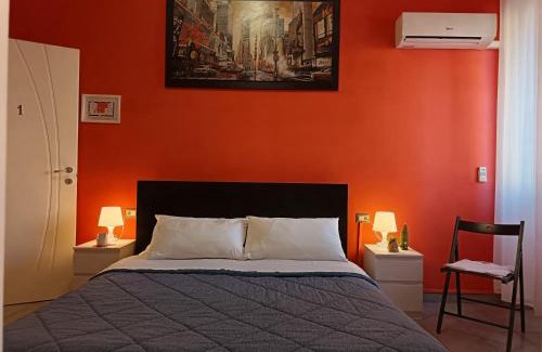 Ciampino Casa | Adriatic Room 50 m dalla stazione Ferroviaria di Ciampino e dalla navetta aeroportuale