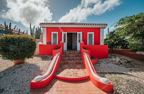 Santa Cruz Casa | Adults-Only Casita w/ King Bed, Pool, BBQ & Nature Views Near Aruba Nat’l Park!