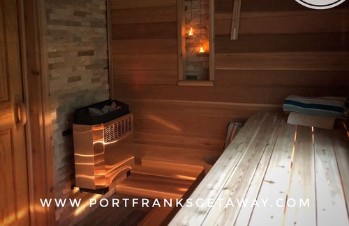 Port Franks Cabaña | Acogedora casa de campo de 2 dormitorios, cocina / comedor, sala de estar a pocos minutos de la playa