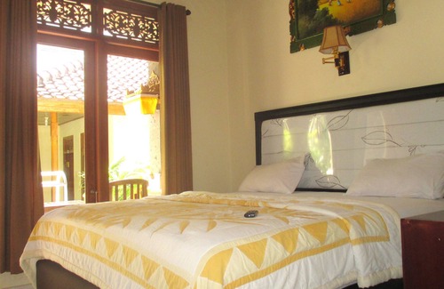 Legian City-Centre Cama Y Desayuno | Adus Beach Inn