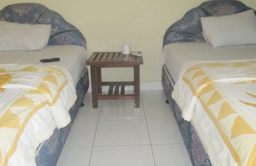 Legian City-Centre Cama Y Desayuno | Adus Beach Inn