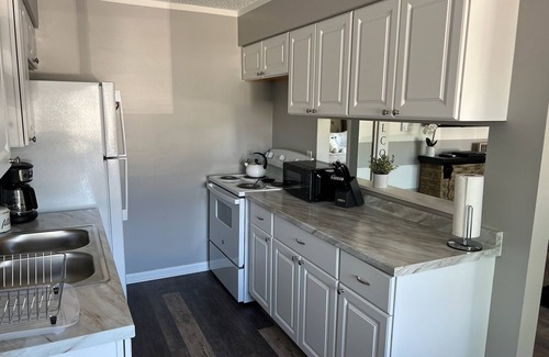 Holly Apartamento | Adventure Acres- Suite C6