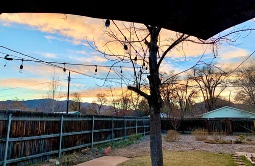 Canon City Casa | Adventure Awaits!!-5 min from downtown and parks