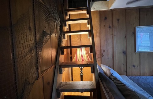 West Branch Cabaña | Adventure Awaits at our updated Clear Lake Cabin. A Haven for ORV Enthusiasts!