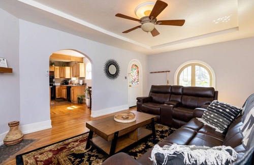 Altamont Casa | Adventure Basecamp- Updated Spanish Style home in Pacific Terrace neighborhood